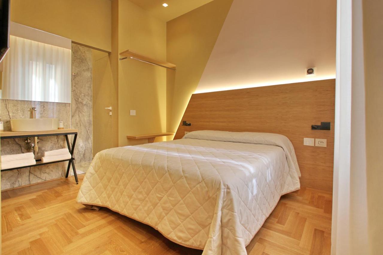 Dreaming Rome Suites ภายนอก รูปภาพ