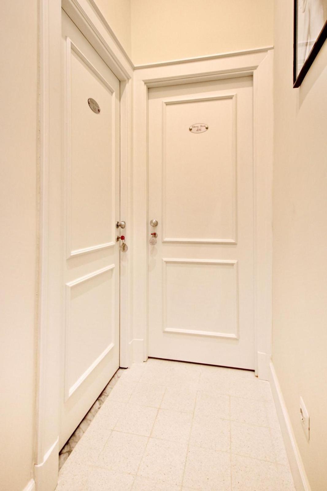 Dreaming Rome Suites ภายนอก รูปภาพ