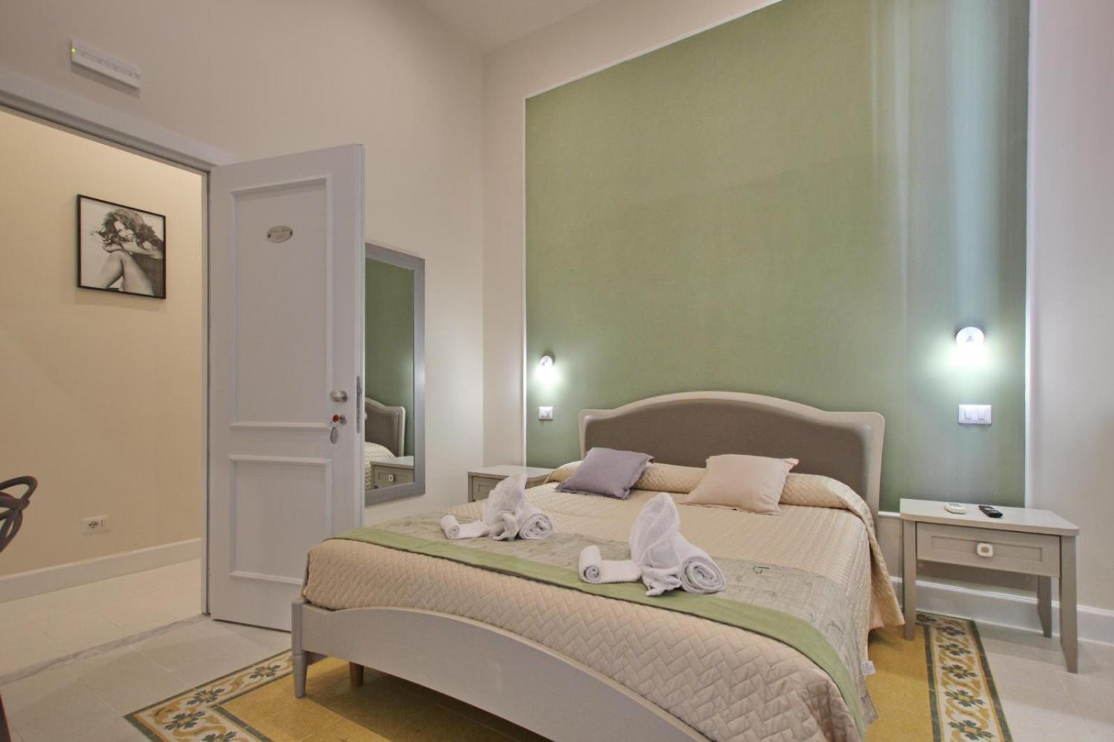 Dreaming Rome Suites ภายนอก รูปภาพ